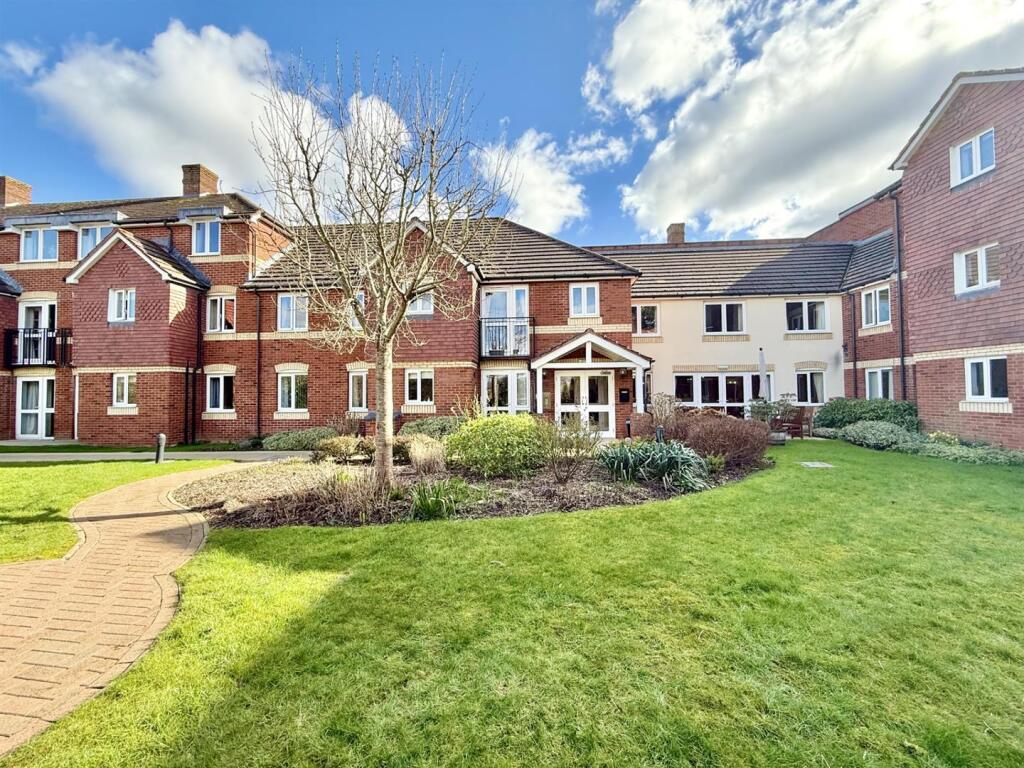 Main image of property: Heathville Road, Gloucester