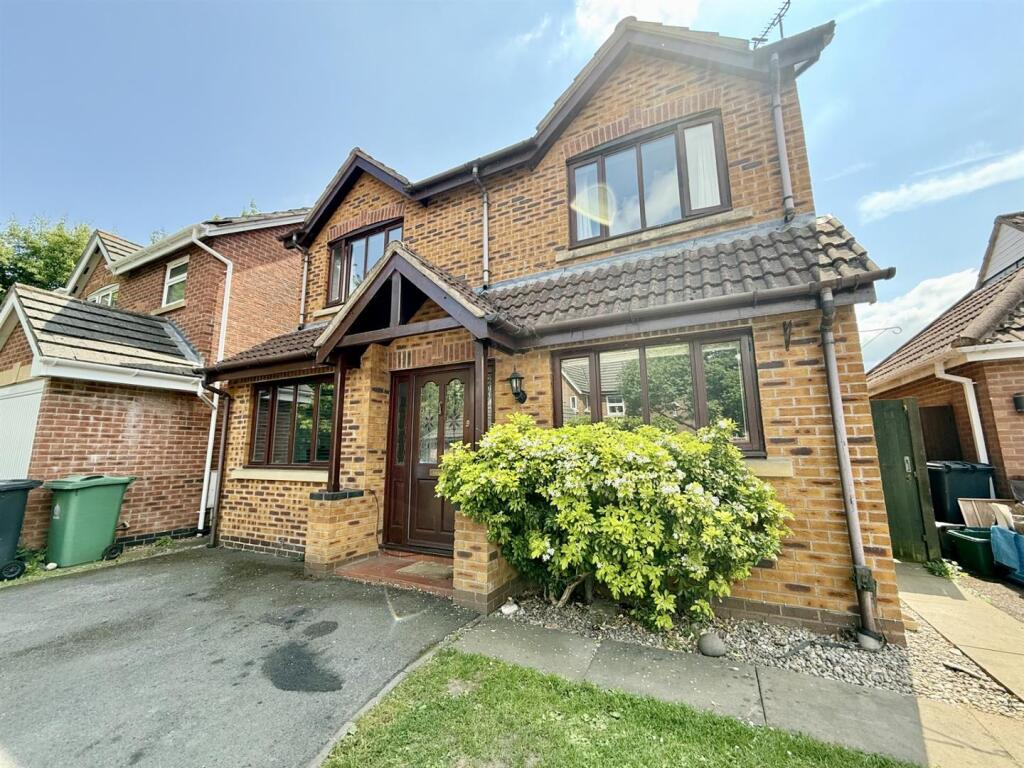Main image of property: The Oaks, Abbeymead, Gloucester