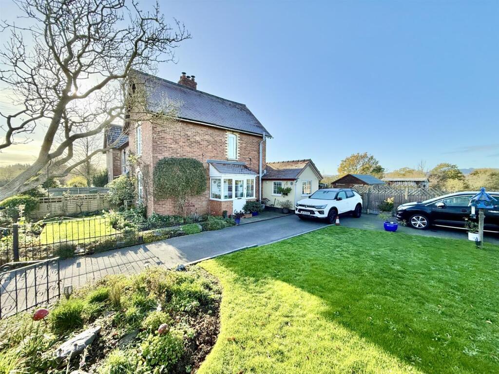 Main image of property: Barbers Bridge, Rudford, Gloucester