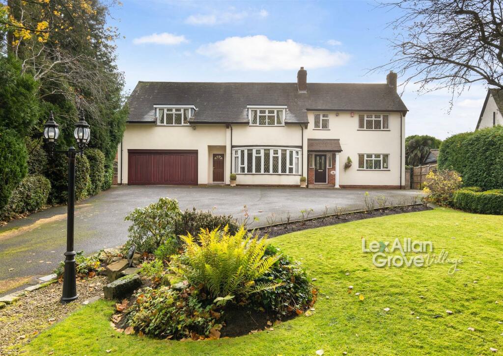 5 bedroom detached house for sale in Wollescote Road, Pedmore, DY9