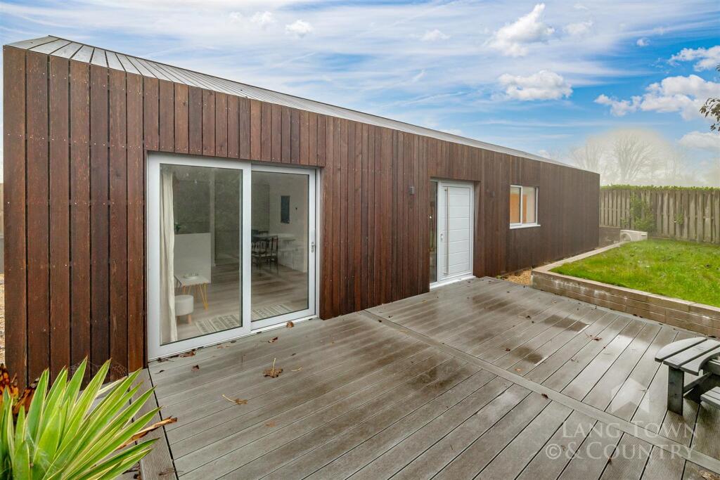 Main image of property: Veasy Park, Wembury, Plymouth