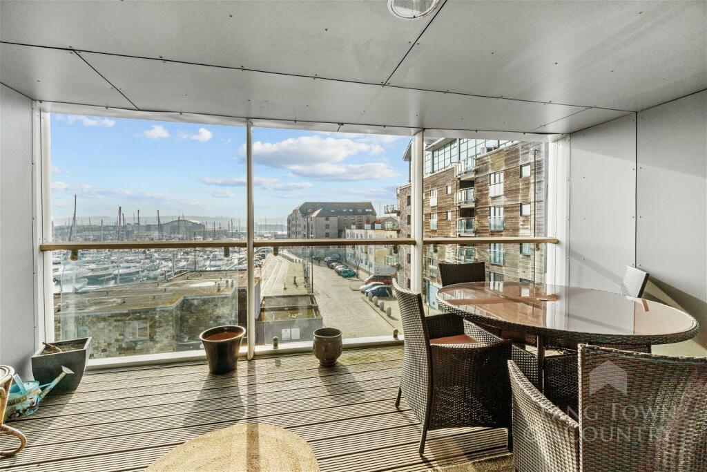 Main image of property: North Quay, Plymouth