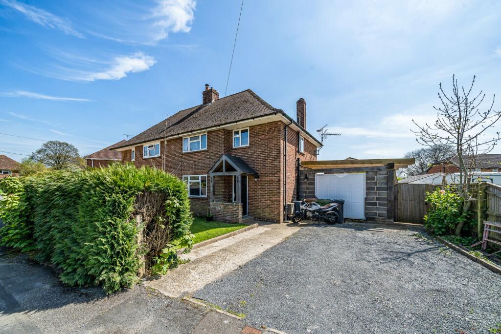 3 bedroom semidetached house for sale in Green Stile, Medstead, Alton