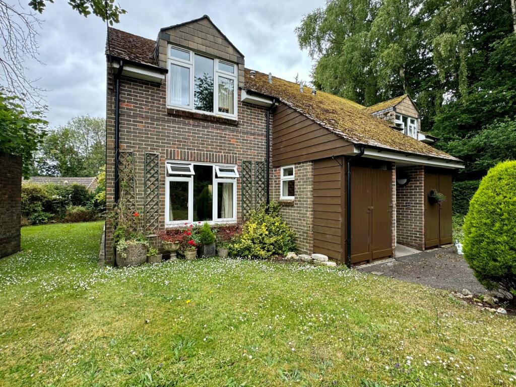 1 bedroom retirement property for sale in Thornton End, Holybourne