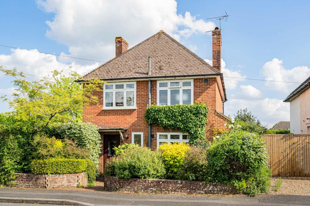 Main image of property: Kings Road, Alton, Hampshire