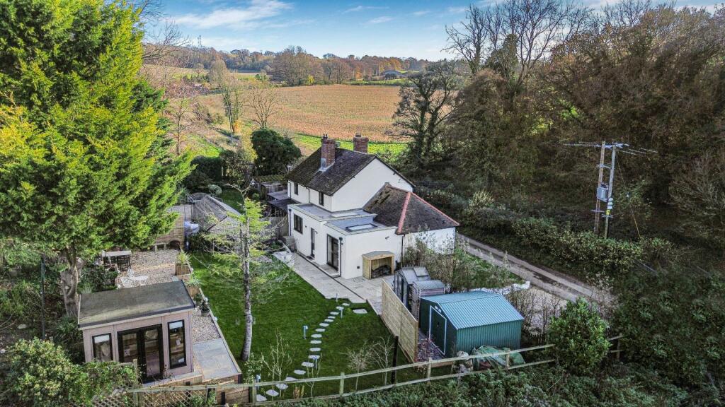 Main image of property: Beechanger Cottage, Swaineshill, South Warnborough, Hook