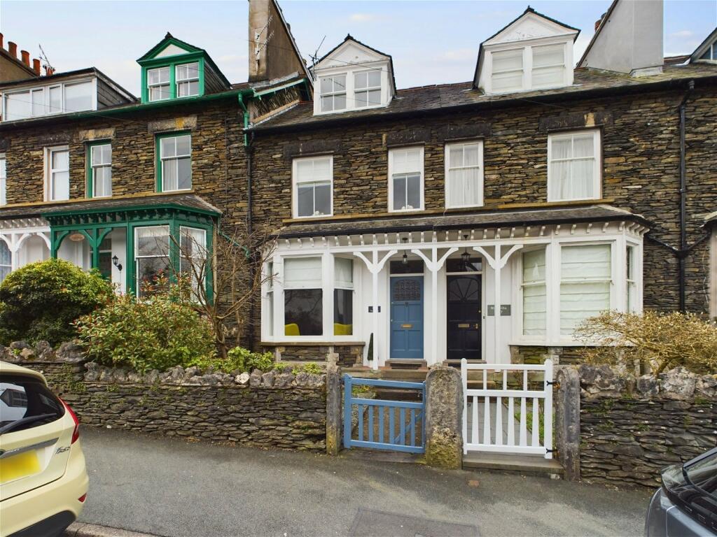 4 bedroom terraced house for sale in The Thistles, 105 Craig Walk