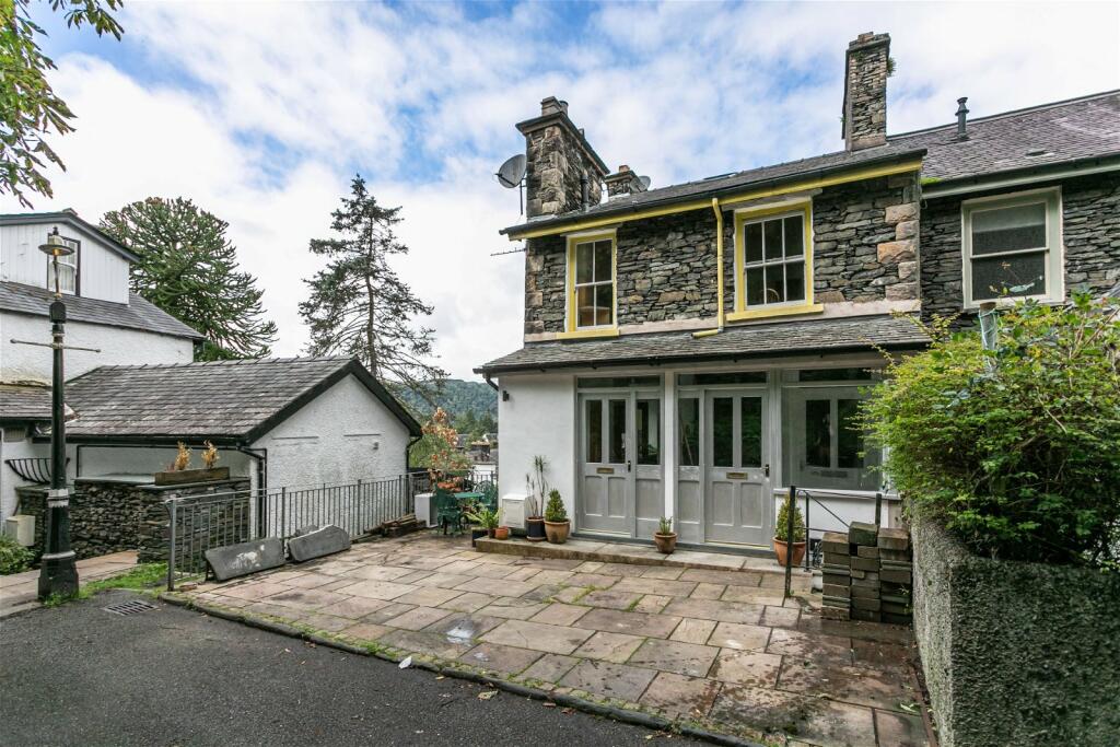 Main image of property: 145c Craig Walk, Bowness-on-Windermere, Windermere, LA23 3AX