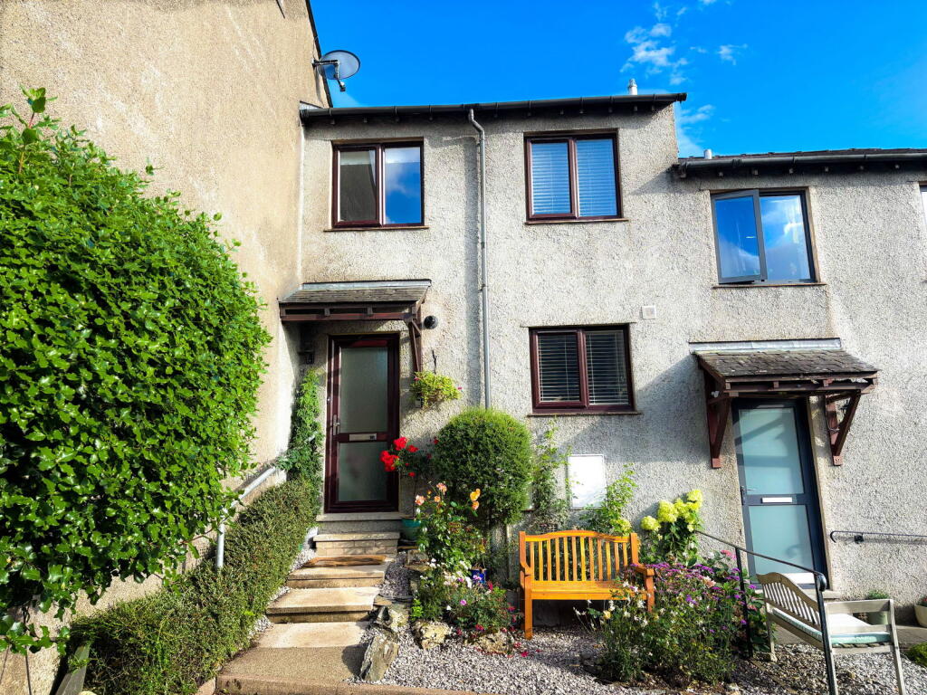 Main image of property: 10 Oldfield Court, Windermere, LA23 2HH