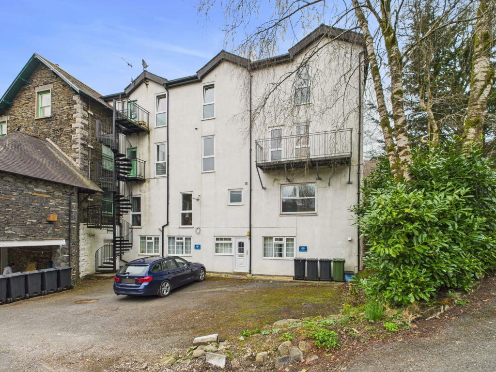 Main image of property: Flat 2, Firgarth, Ambleside Road, Windermere, Cumbria, LA23 1EU