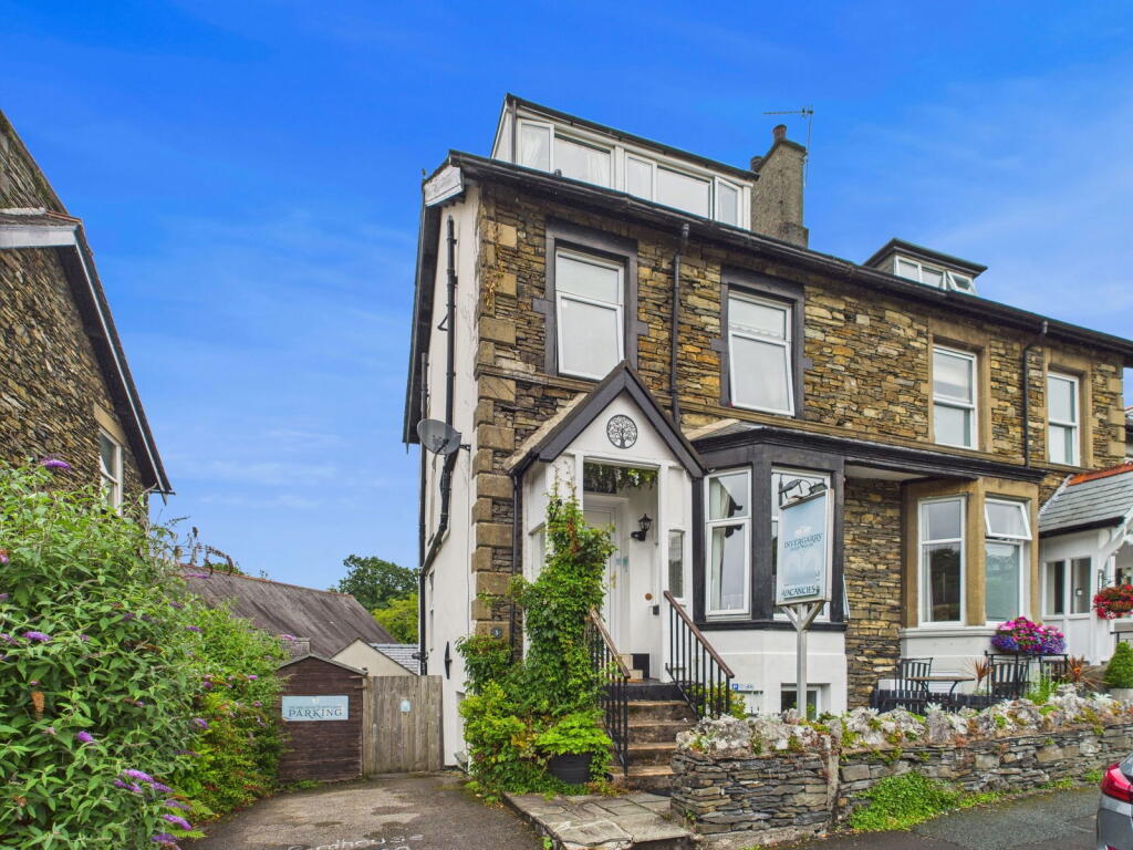 Main image of property: Invergarry Guesthouse, Thornbarrow Road, Windermere, Cumbria, LA23 2EW