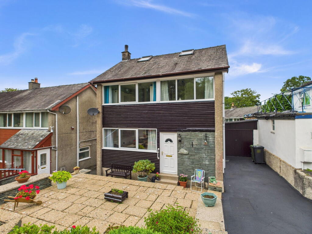 Main image of property: 27 Victoria Road North, Windermere, Cumbria, LA23 2DS