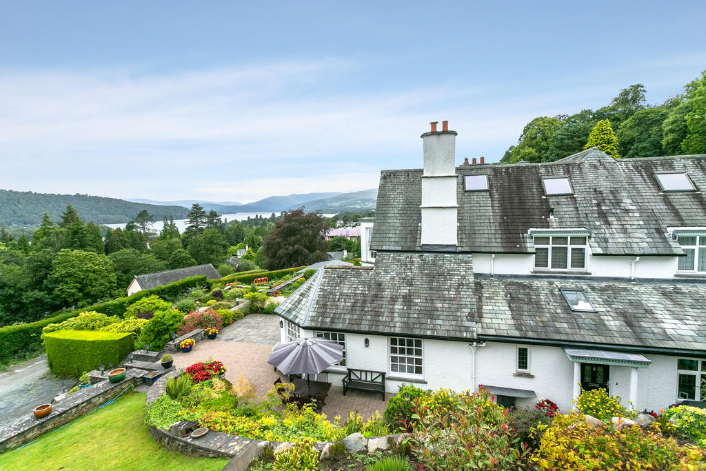 4 bedroom semidetached house for sale in South Fellside, Kendal Road