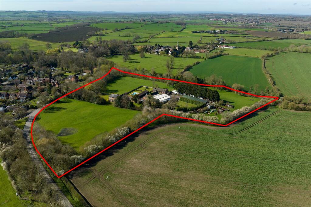 Property image - Banbury Road, Ladbroke, Southam