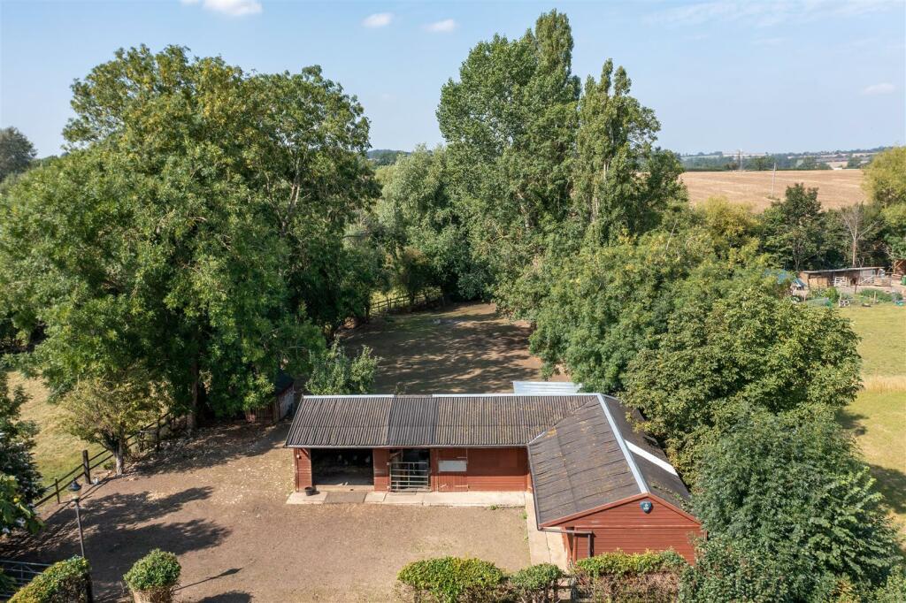 Additional property image - Hockley Lane, Ettington, Stratford-Upon-Avon