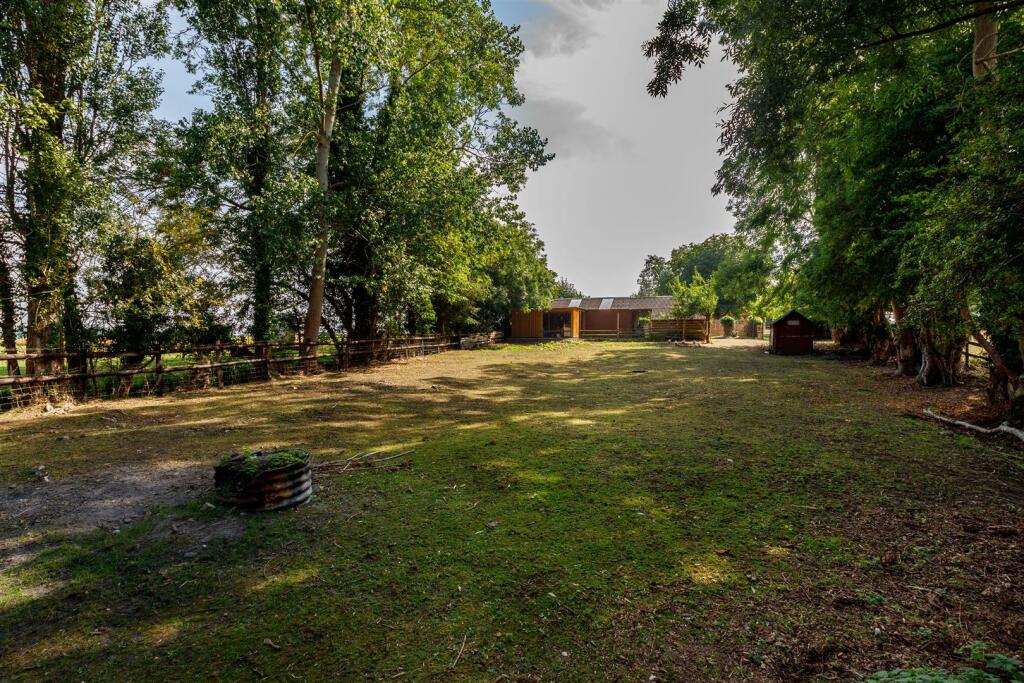 Additional property image - Hockley Lane, Ettington, Stratford-Upon-Avon