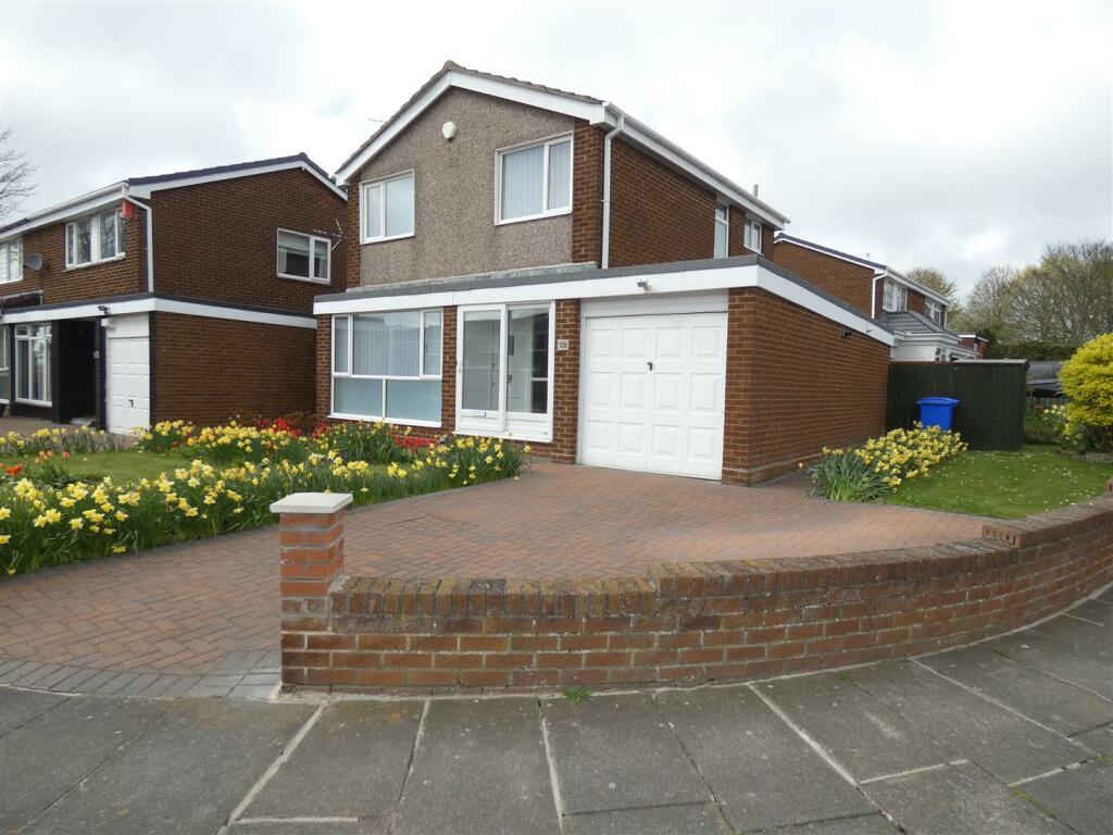 3 bedroom detached house for sale in Barrowburn Place, Seghill