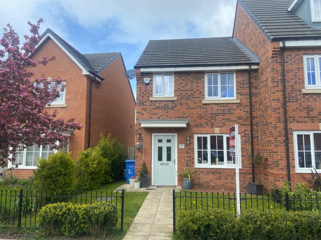 3 bedroom semidetached house for sale in Ambridge Way, Seaton Delaval, Whitley Bay, NE25