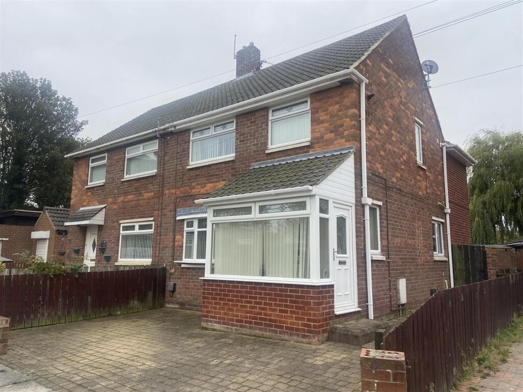 2 bedroom semi-detached house