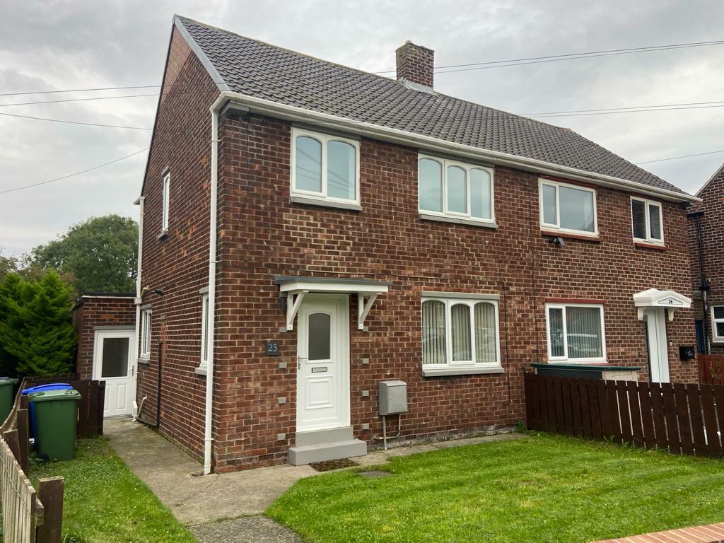 2 bedroom semidetached house for sale in Blaketown, Seghill