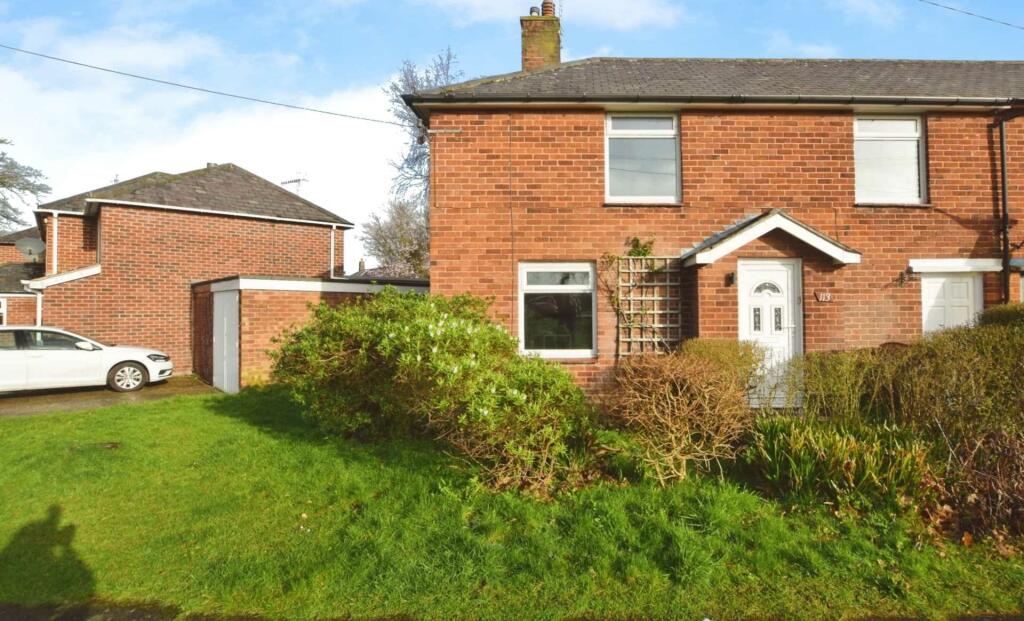 3 bedroom semidetached house for sale in Brackenwood Road, Bebington, CH63