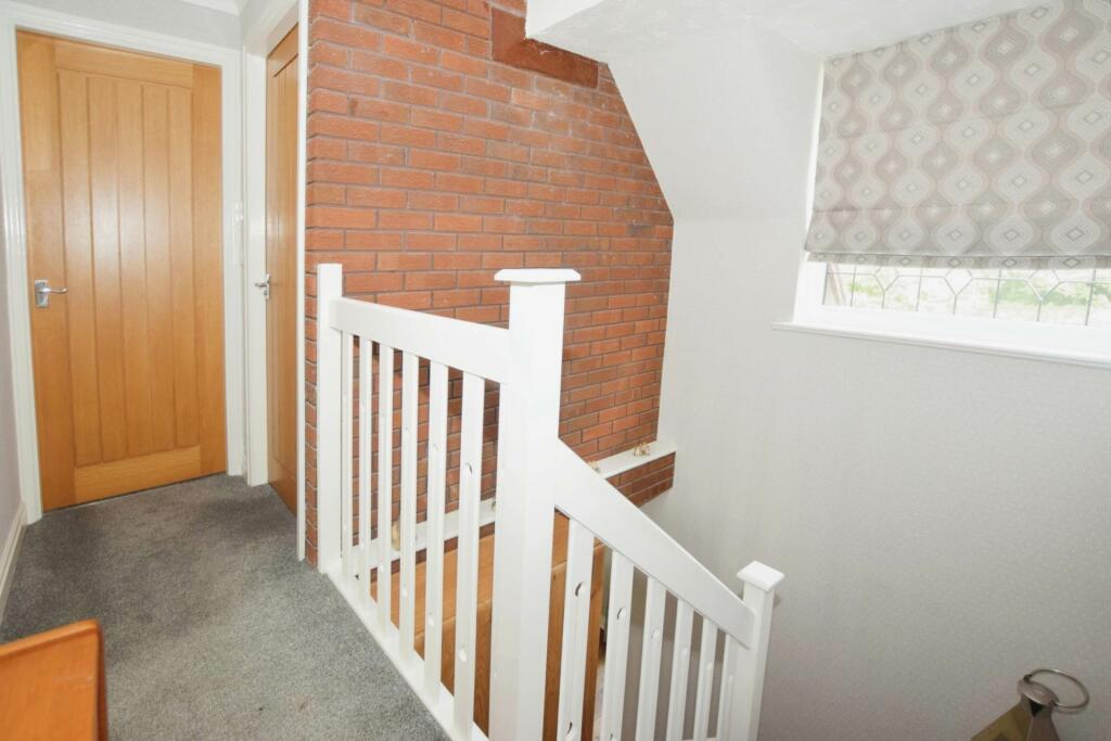 Additional property image - Dibbinview Grove, Spital