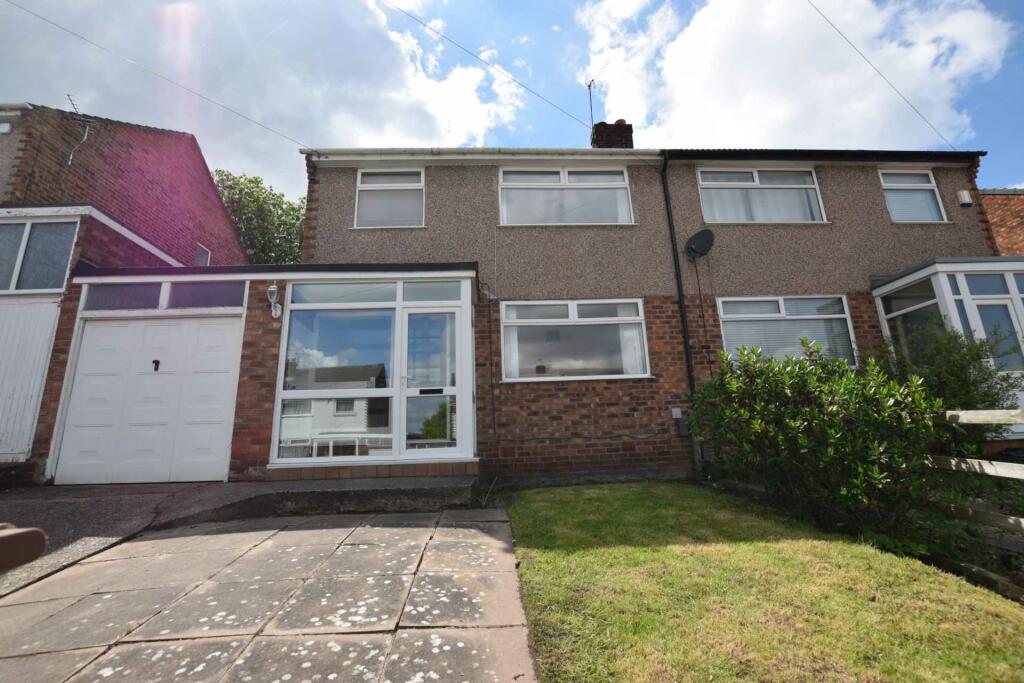 3 bedroom semidetached house for sale in Dudley Close, Oxton, CH43