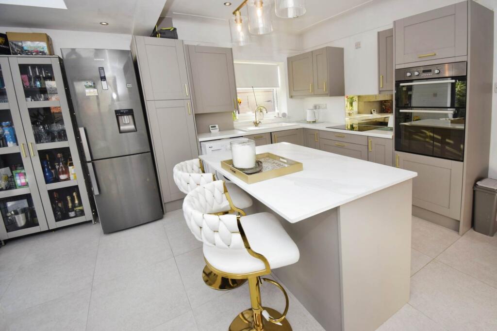 Additional property image - Mill Brow, Higher Bebington