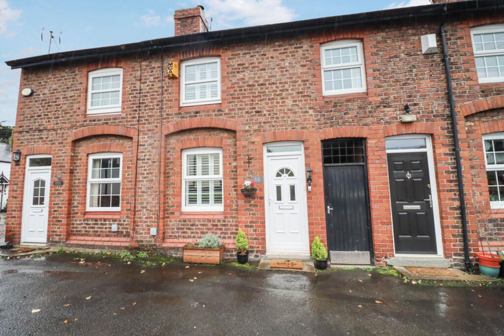 Main image of property: Kings Brow, Higher Bebington