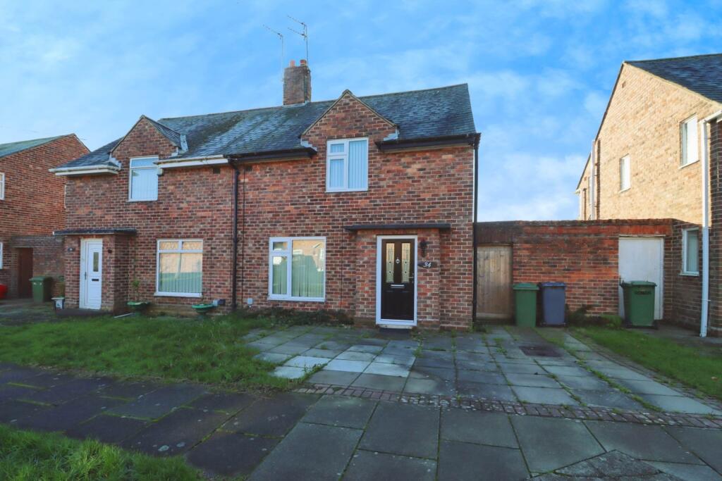 Main image of property: Rowan Grove, Bebington