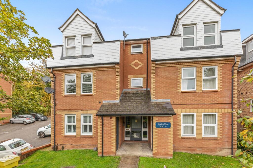 Main image of property: West Wycombe Road, High Wycombe, HP12