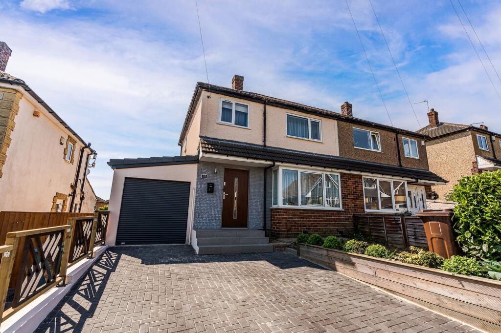 Main image of property: Warrenside, Huddersfield, HD2