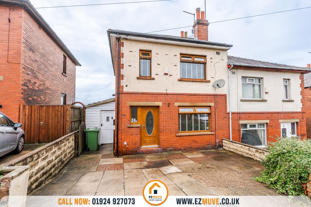 Main image of property: Kilpin Hill Lane, Dewsbury, WF13