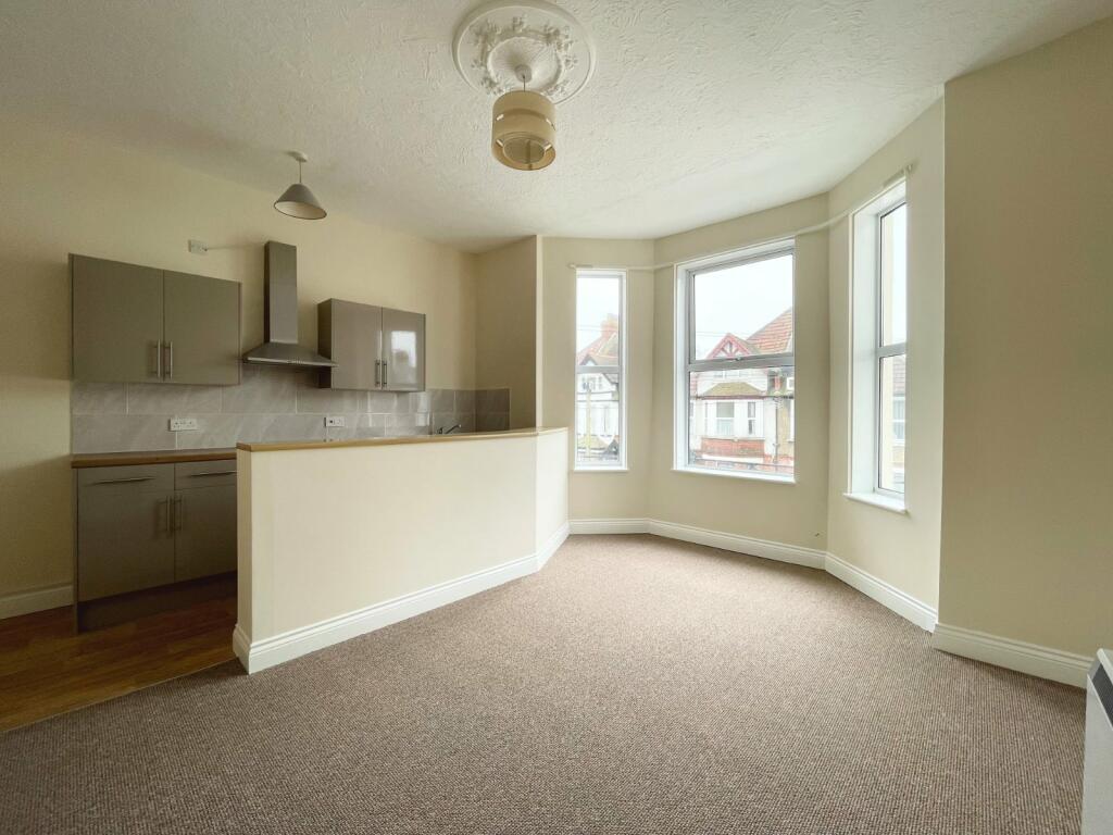 1 bedroom apartment for rent in Cheriton Road, Folkestone, Kent, CT20