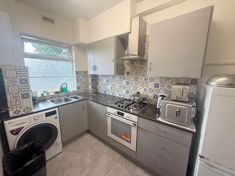 Main image of property: New Park Road, London