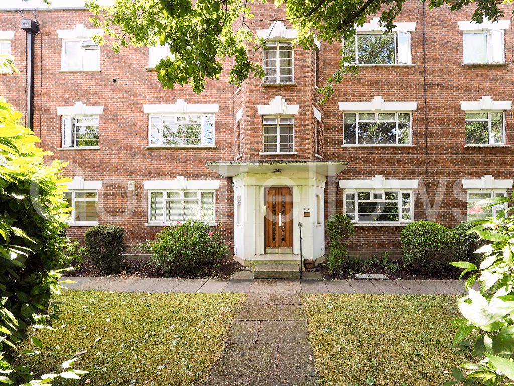 2 bedroom flat for rent in Merton Mansions, SW20