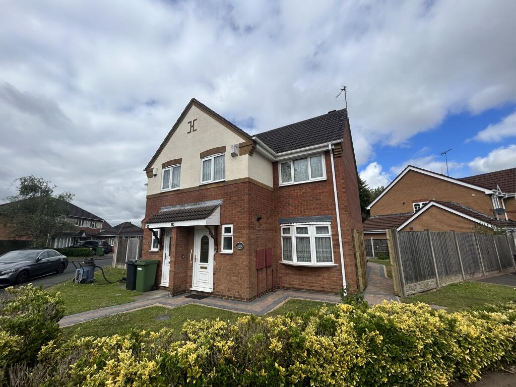3 bedroom house for rent in Hallam Crescent, WOLVERHAMPTON, WV10