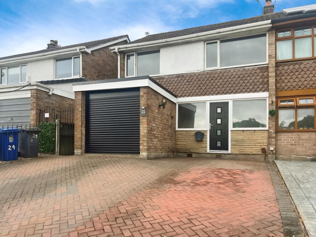 3 bedroom semi-detached house
