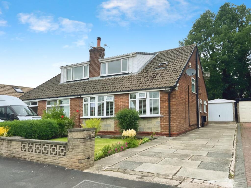 Main image of property: Alderley Lane, Leigh