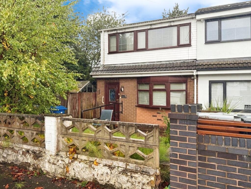 Main image of property: Suffolk Grove, Leigh