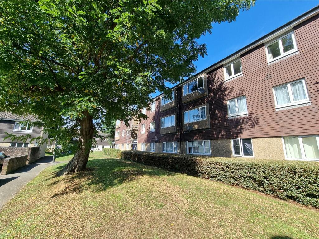 2 bedroom flat for rent in Merganser Close, Gosport, PO12