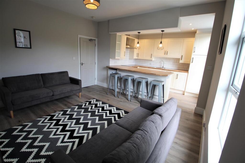 Main image of property: Cliff Road, Woodhouse, Leeds, LS6 2ET