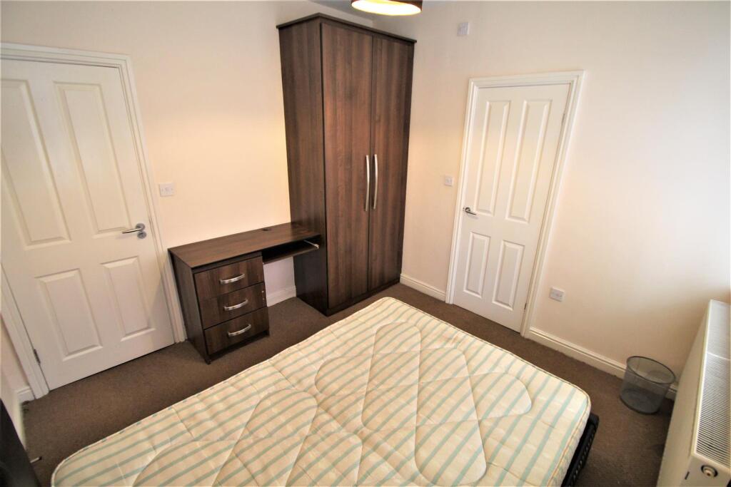 Main image of property: St Michaels Villas, Headingley, Leeds, LS6 3AF