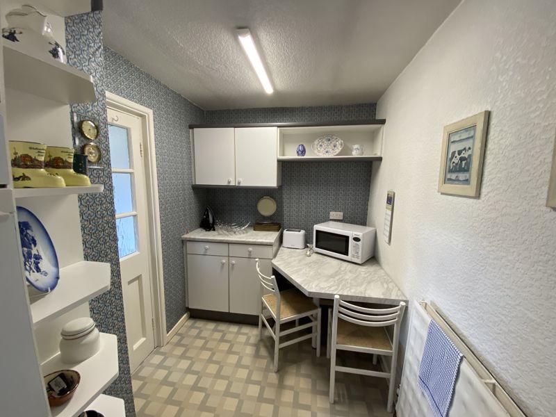 3 bedroom detached house for sale in Greenside Drive, Lostock Green