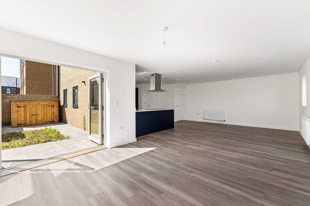Additional property image - Off London Road, 
Newhall,
Harlow, 
CM17 9LS