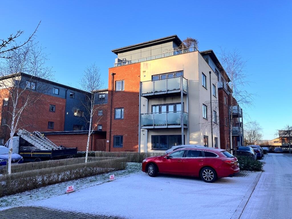 Main image of property: Provis Wharf, Aylesbury, Buckinghamshire, HP20