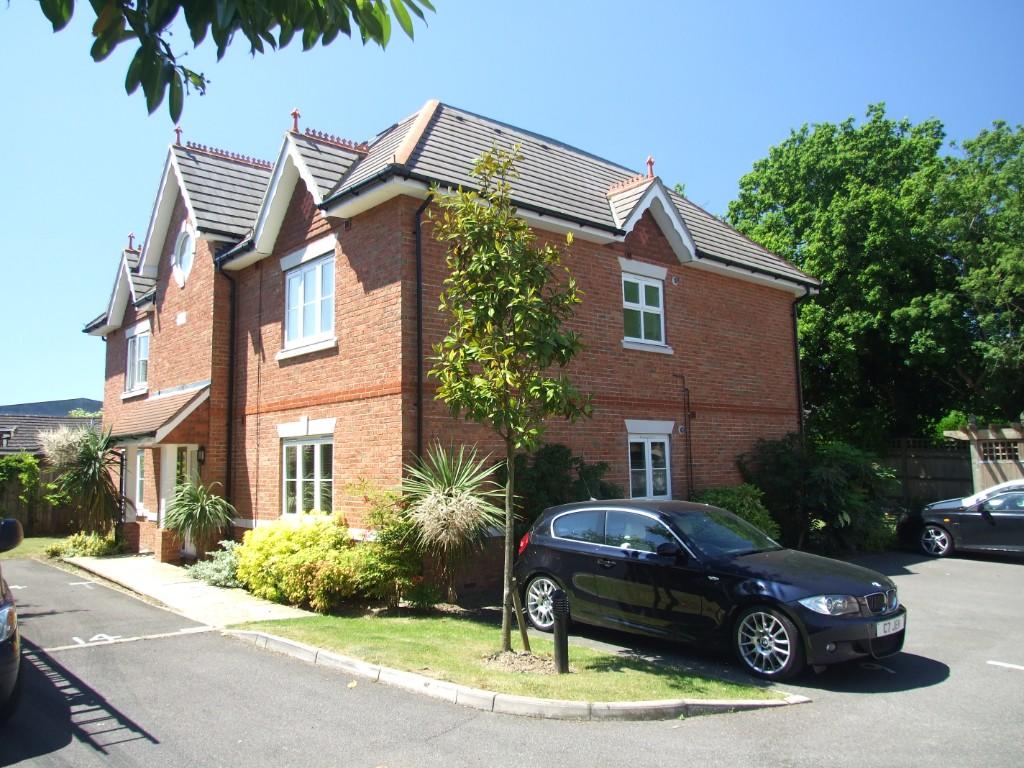 Main image of property: Reading Road, Wokingham, Berkshire, RG41