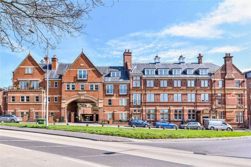 Main image of property: Post Office Square, London Road, Tunbridge Wells, Kent, TN1