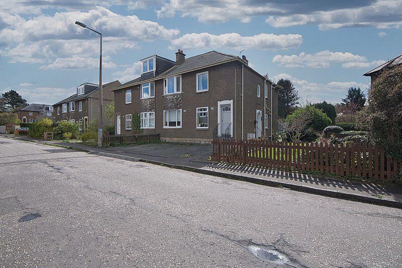 Main image of property: Colinton Mains Grove, Edinburgh