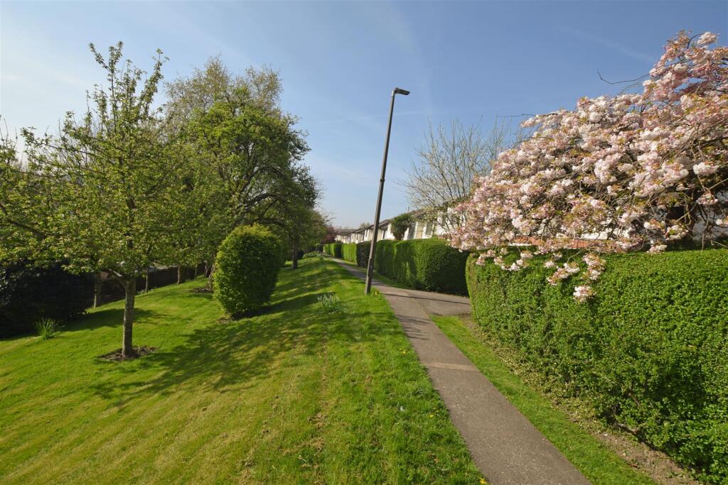 Main image of property: Waterloo raod, Manchester